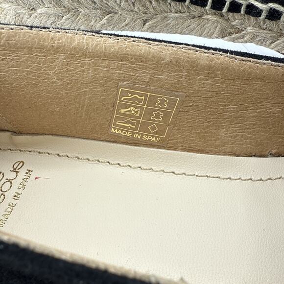 Andre Assous Women's size US/6.5 EU/37 Black Suede with Gold Grommets Espadrille - Picture 2 of 10